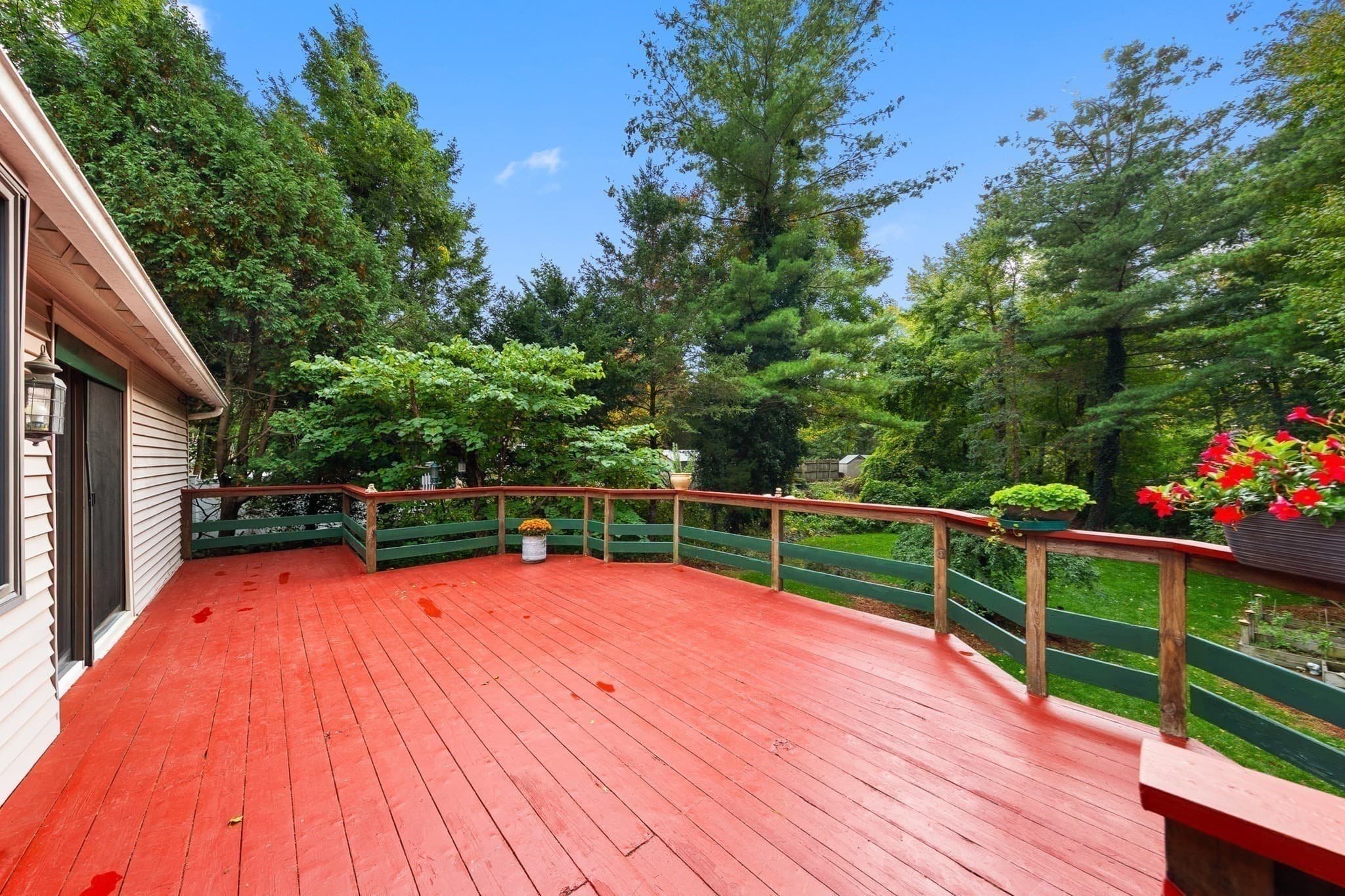 Single Family Residence at 42 Freeport Dr, Burlington MA 01803, Burlington, photo 23 of 38