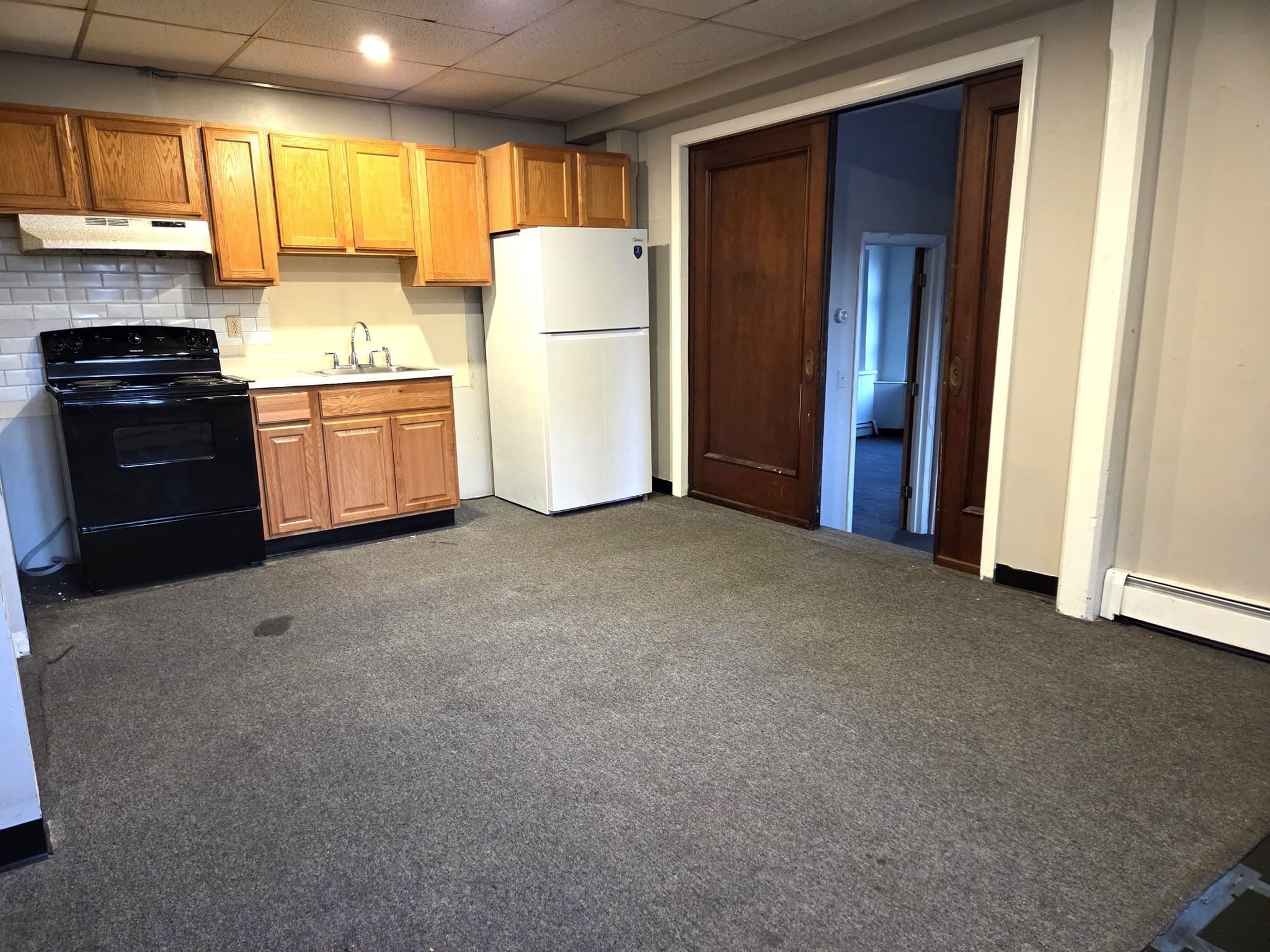 Multi Family at 123 West Main Street, Marlborough MA 01752, Marlborough, photo 3 of 12