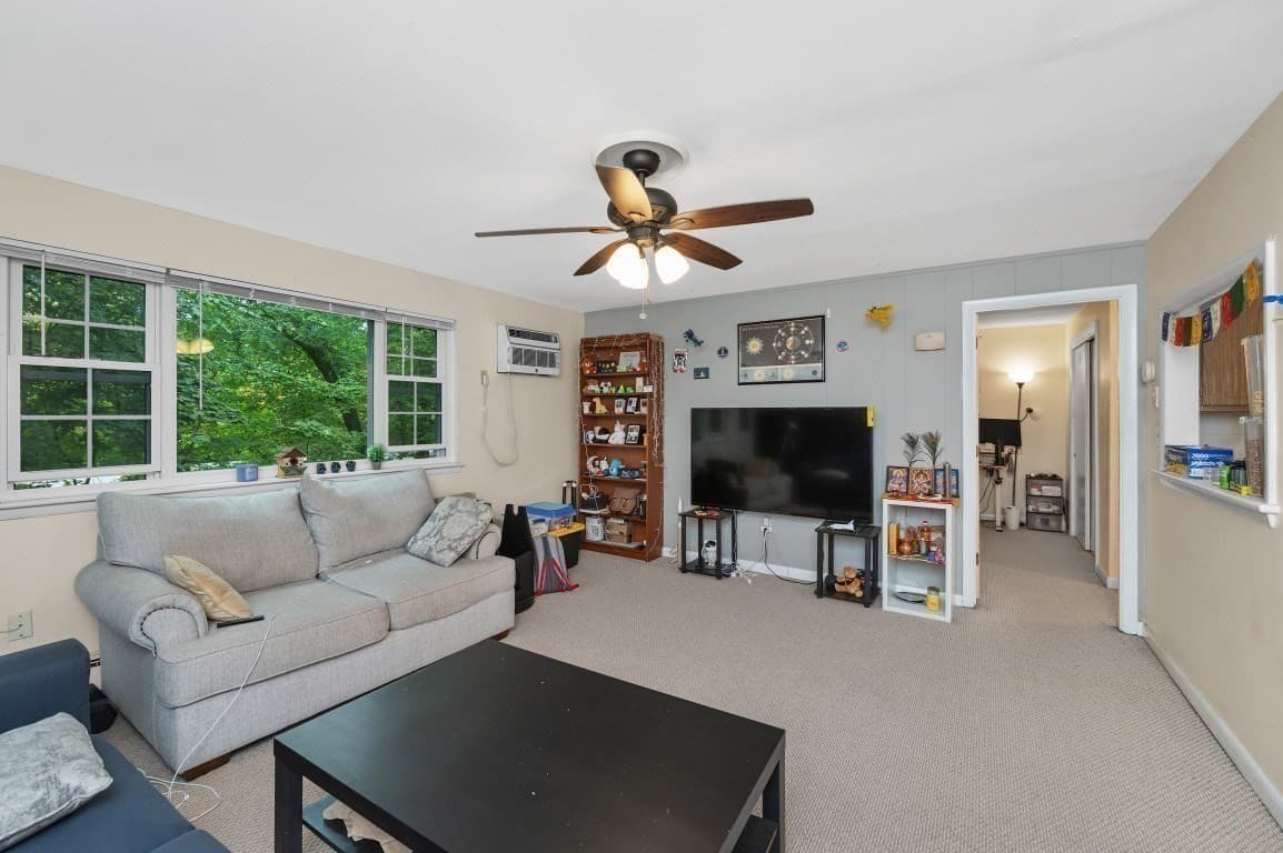 Condominium at 56 Jacqueline Rd # 8, Waltham MA 02452, Waltham, photo 5 of 19