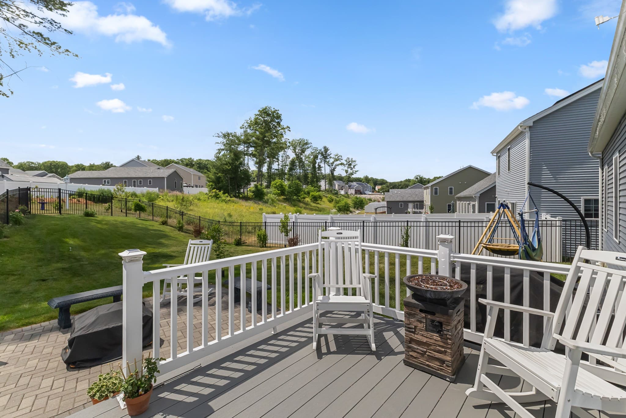 Condominium at 59 Tea Party # 59, Uxbridge MA 01569, Uxbridge, photo 22 of 25