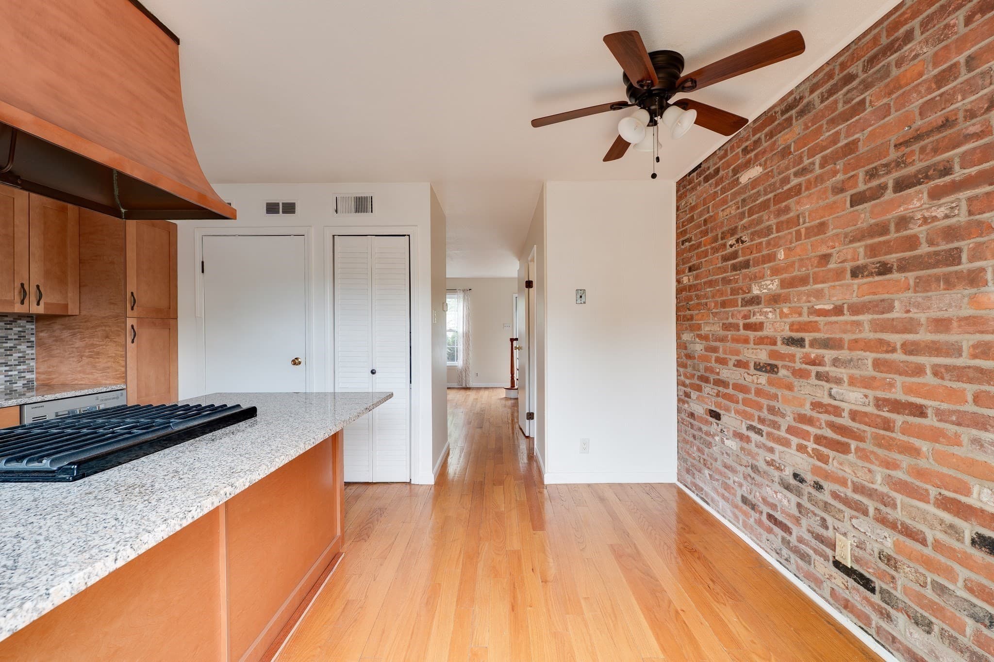 Condominium at 1173 Dickinson St # 1173, Springfield MA 01108, Springfield, photo 5 of 34