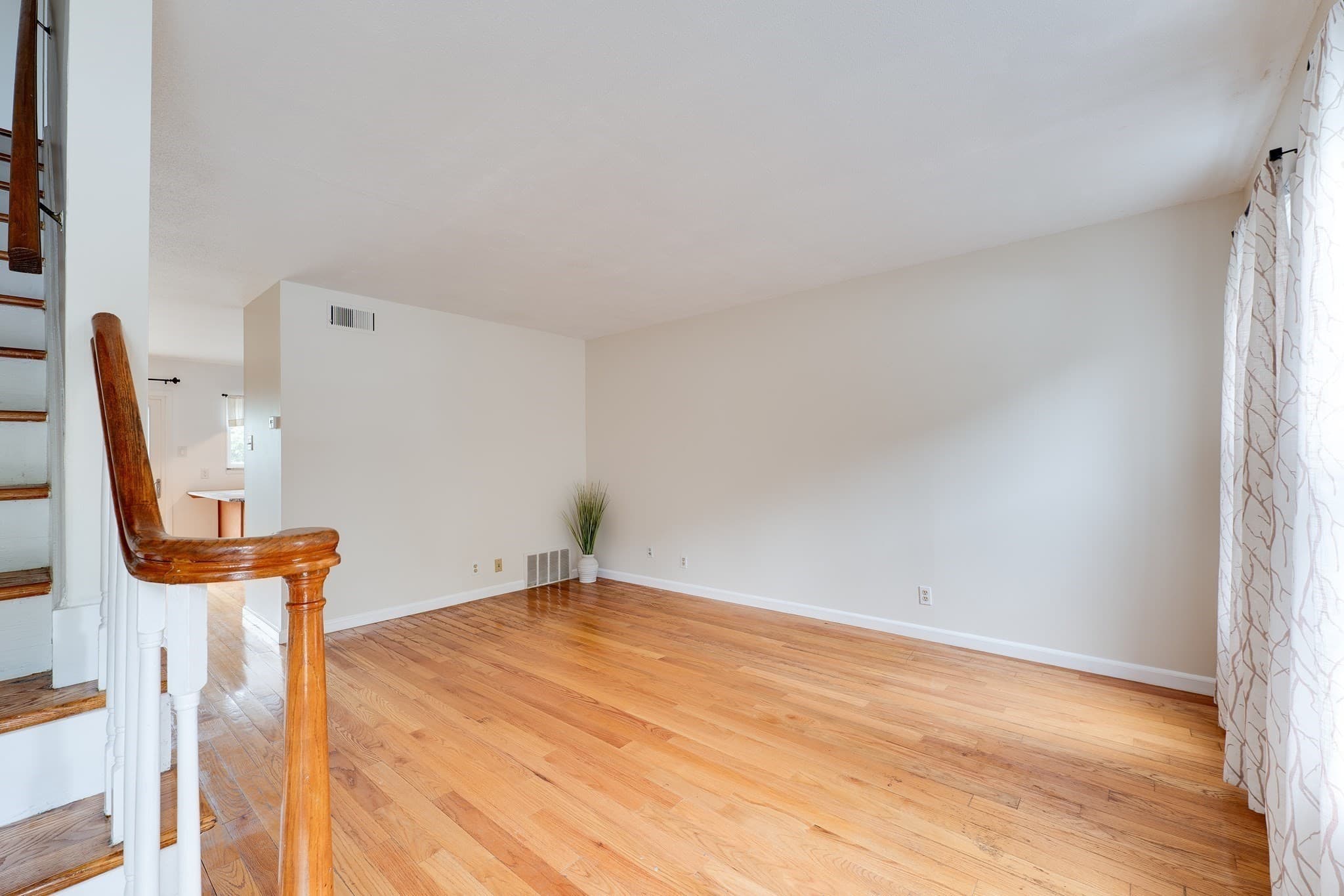 Condominium at 1173 Dickinson St # 1173, Springfield MA 01108, Springfield, photo 10 of 34