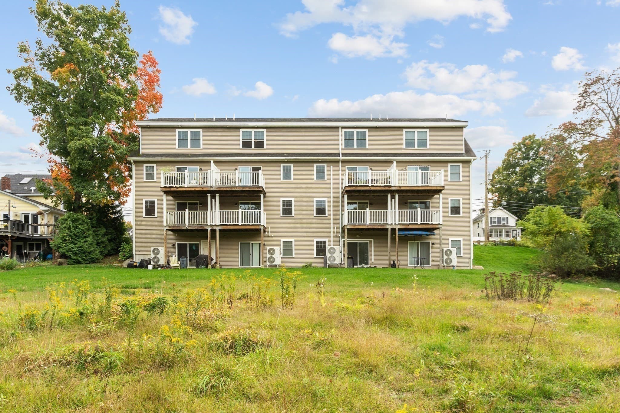 Condominium at 215 Main St # 215, Maynard MA 01754, Maynard, photo 23 of 28