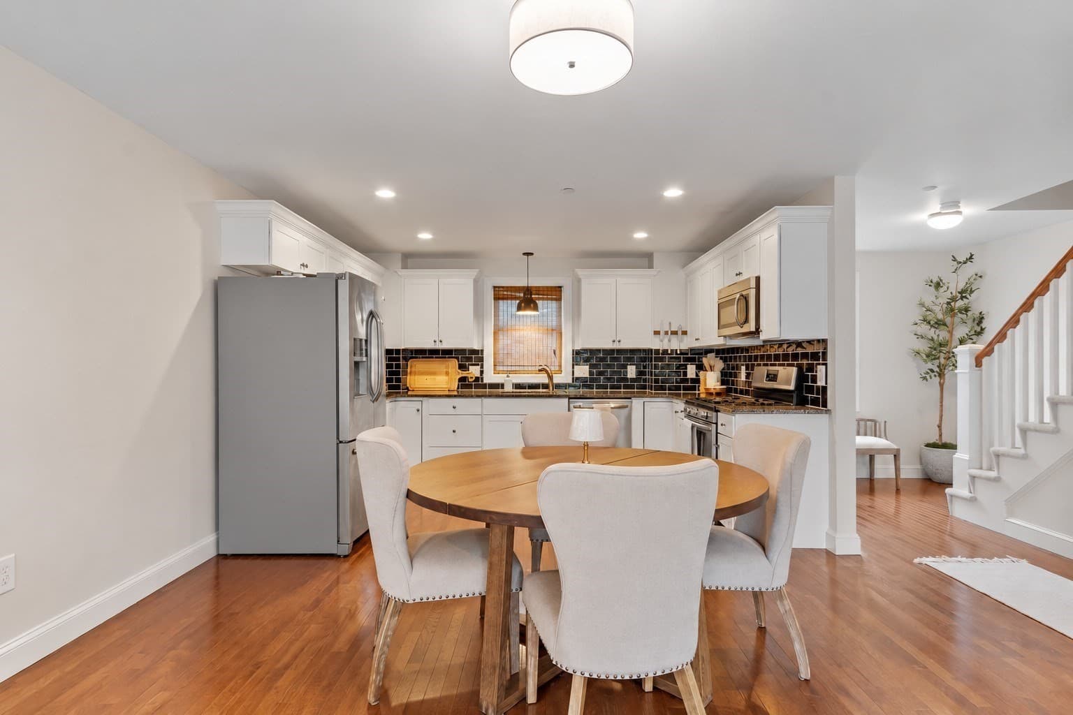Condominium at 215 Main St # 215, Maynard MA 01754, Maynard, photo 4 of 28
