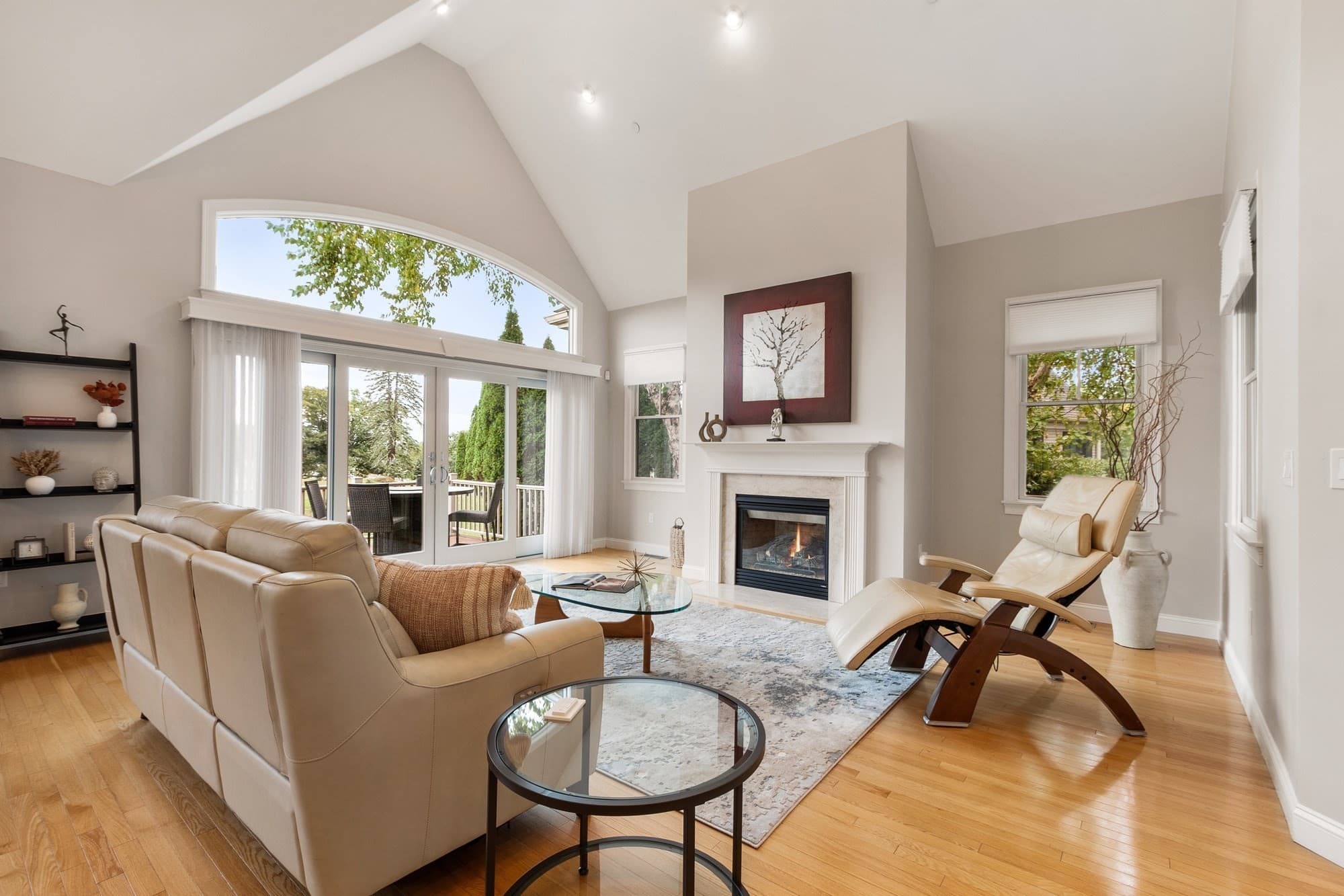 Condominium at 8 S Cottage Rd # 8, Belmont MA 02478, Belmont, photo 3 of 41