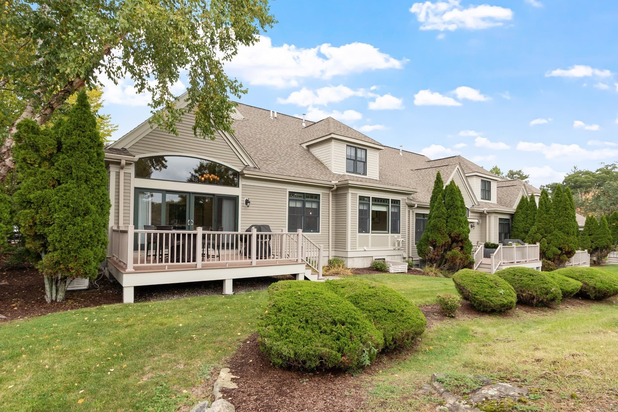 Condominium at 8 S Cottage Rd # 8, Belmont MA 02478, Belmont, photo 38 of 41