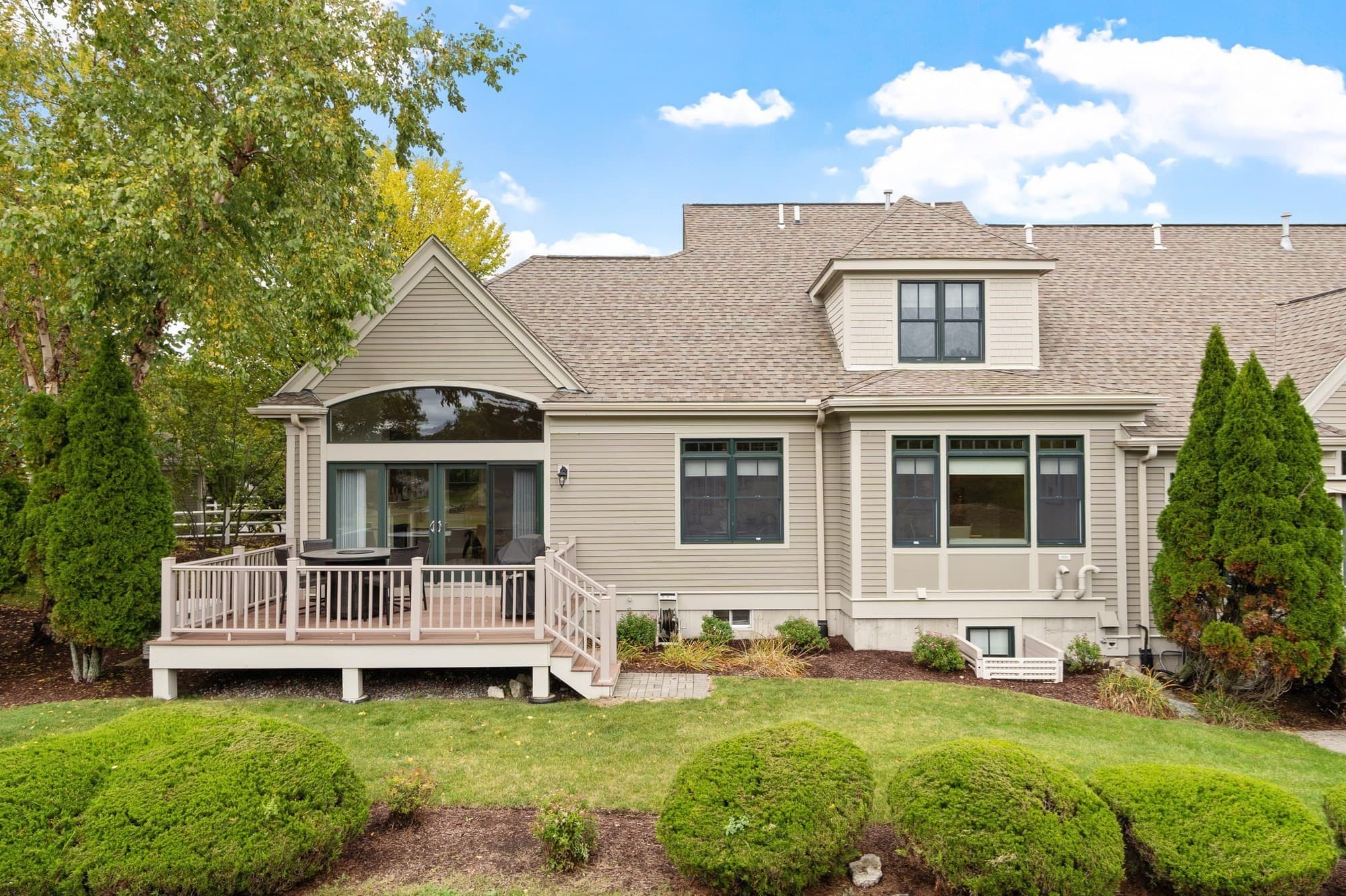 Condominium at 8 S Cottage Rd # 8, Belmont MA 02478, Belmont, photo 37 of 41
