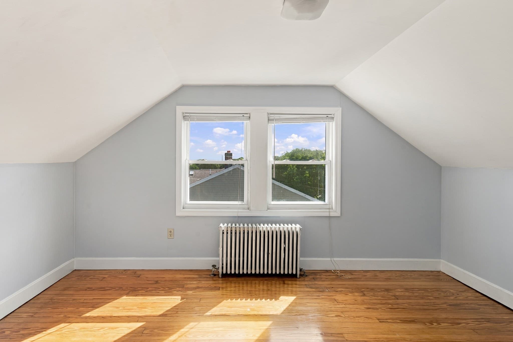 Single Family Residence at 136 Durfee Road, Tiverton RI 02878, Tiverton, photo 21 of 39