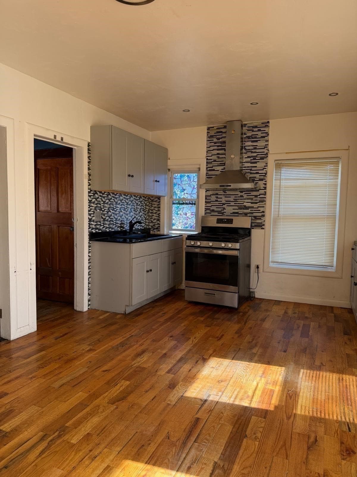 Multi Family at 16 Estes Street, Lynn MA 01902, Lynn, photo 2 of 19
