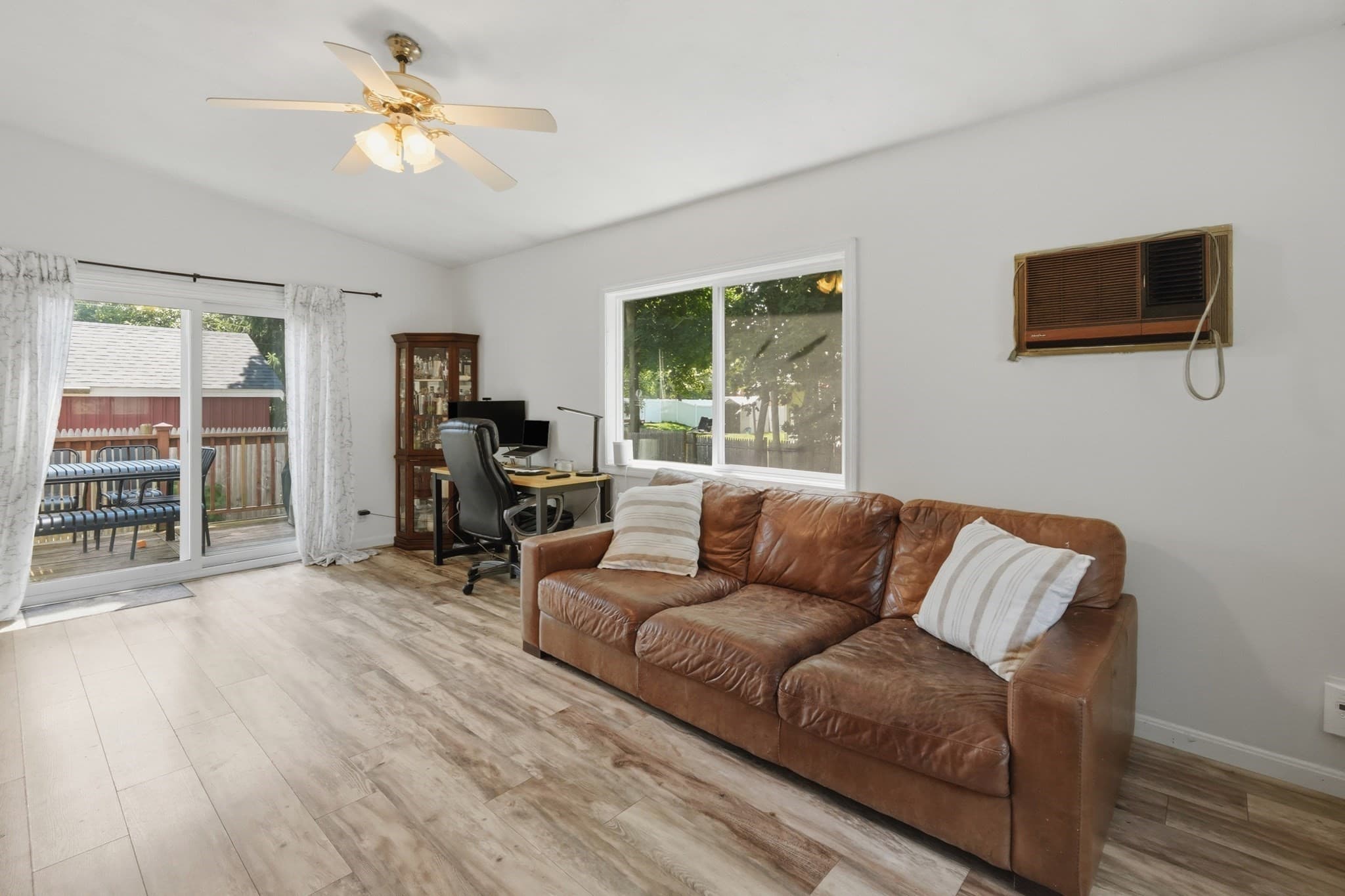 Single Family Residence at 3 Carol Lane, Medway MA 02053, Medway, photo 15 of 37