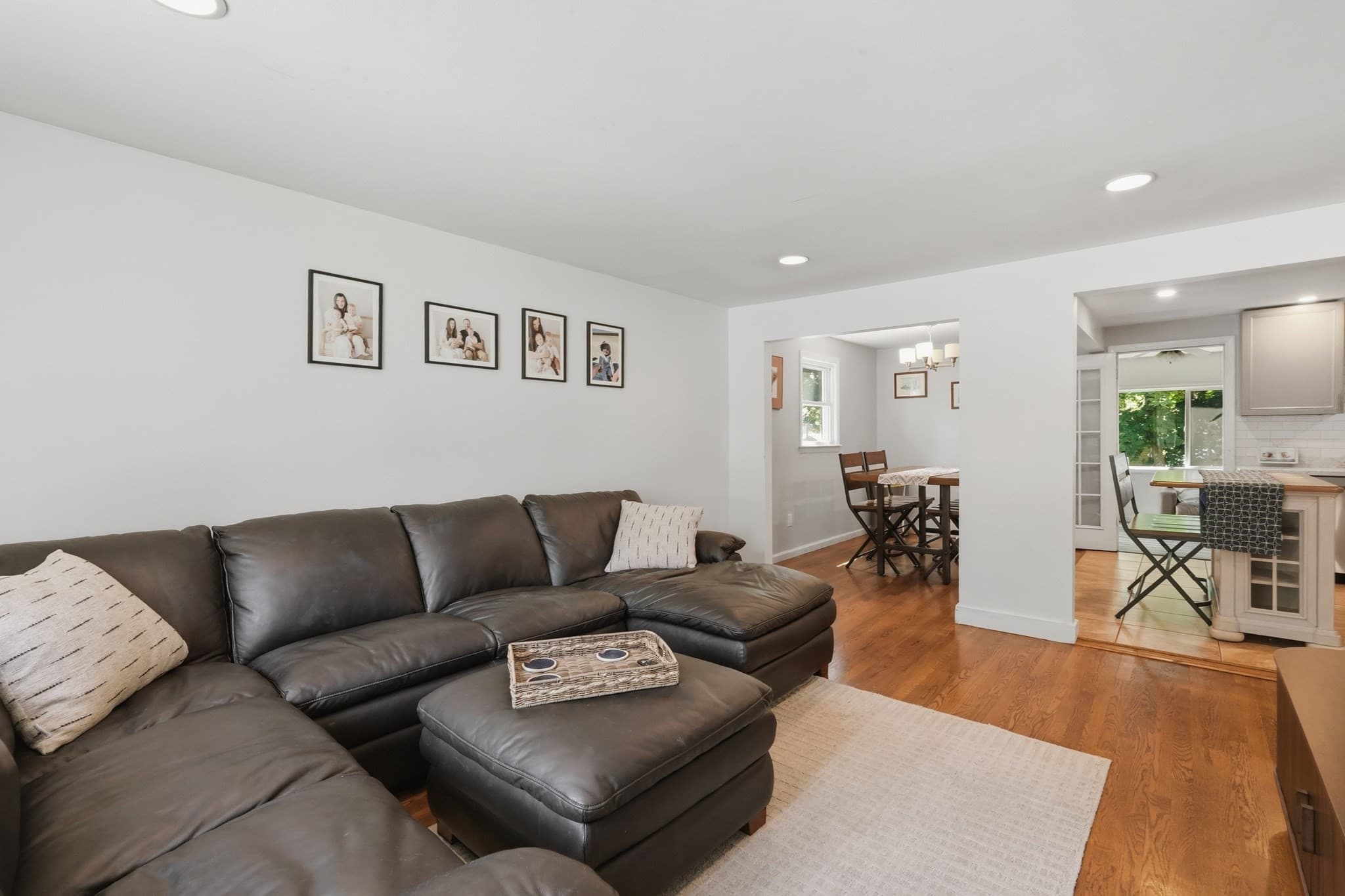 Single Family Residence at 3 Carol Lane, Medway MA 02053, Medway, photo 4 of 37