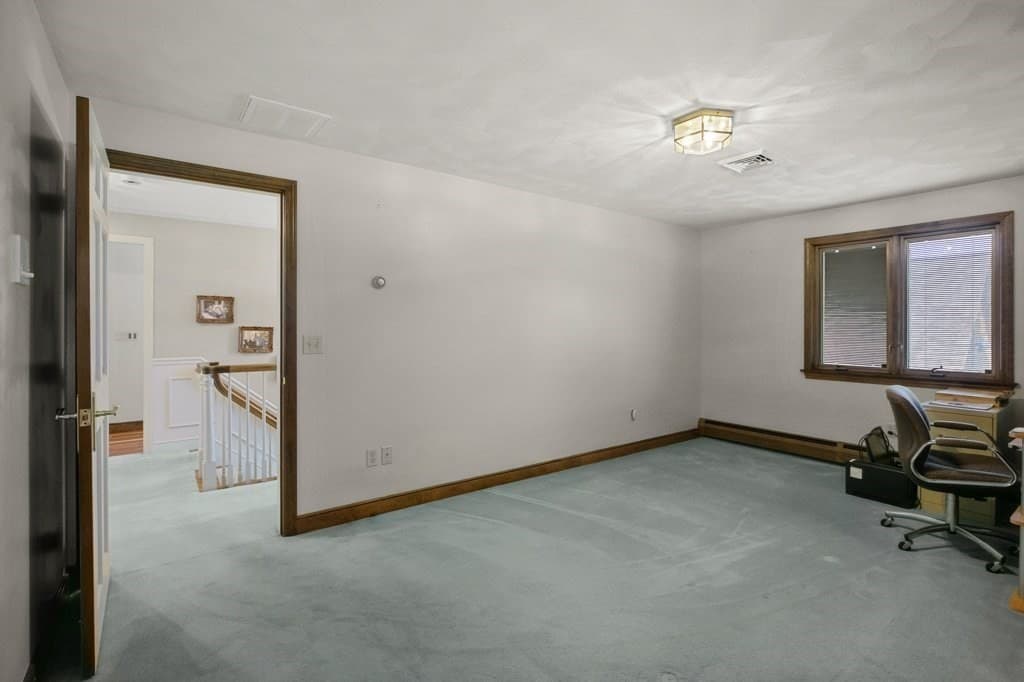 Single Family Residence at 68 Seaview Ave, Swansea MA 02777, Swansea, photo 23 of 40