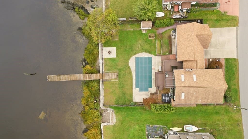 Single Family Residence at 68 Seaview Ave, Swansea MA 02777, Swansea, photo 38 of 40