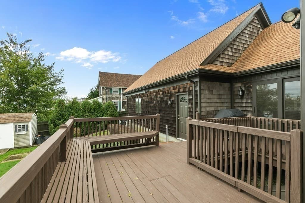 Single Family Residence at 68 Seaview Ave, Swansea MA 02777, Swansea, photo 25 of 40