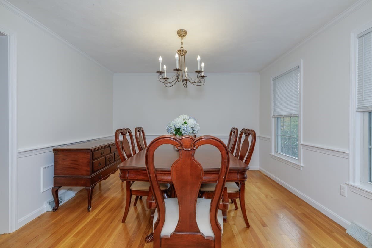 Single Family Residence at 6 Arbor Glen Ln, Methuen MA 01844, Methuen, photo 17 of 36