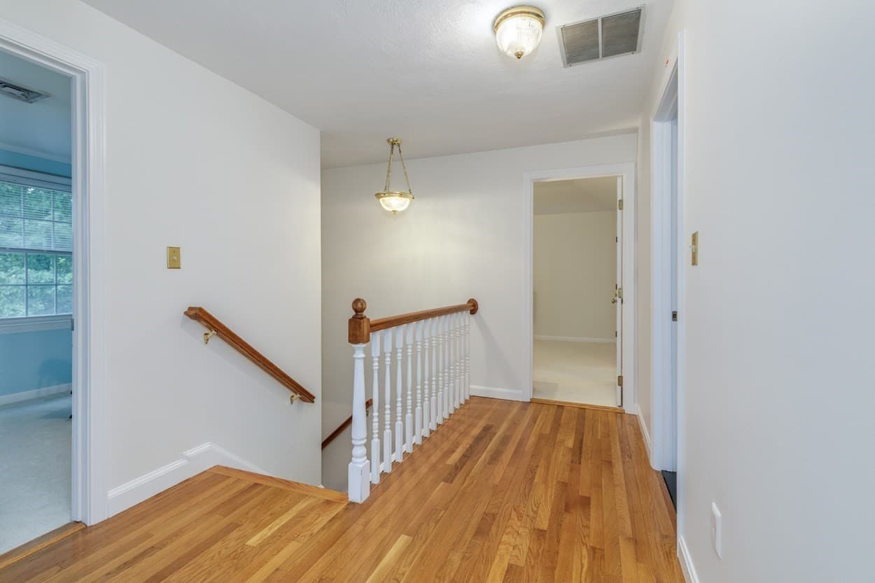Single Family Residence at 6 Arbor Glen Ln, Methuen MA 01844, Methuen, photo 20 of 36