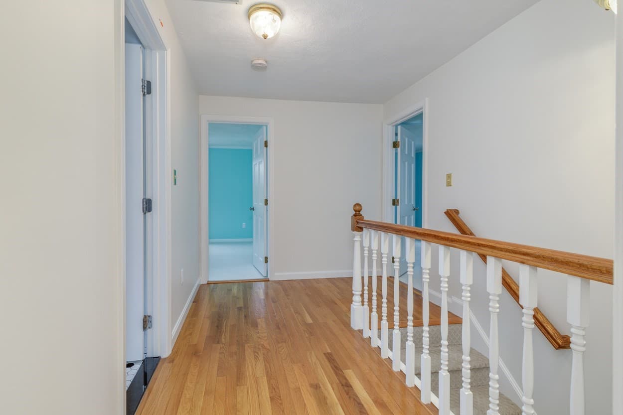Single Family Residence at 6 Arbor Glen Ln, Methuen MA 01844, Methuen, photo 25 of 36