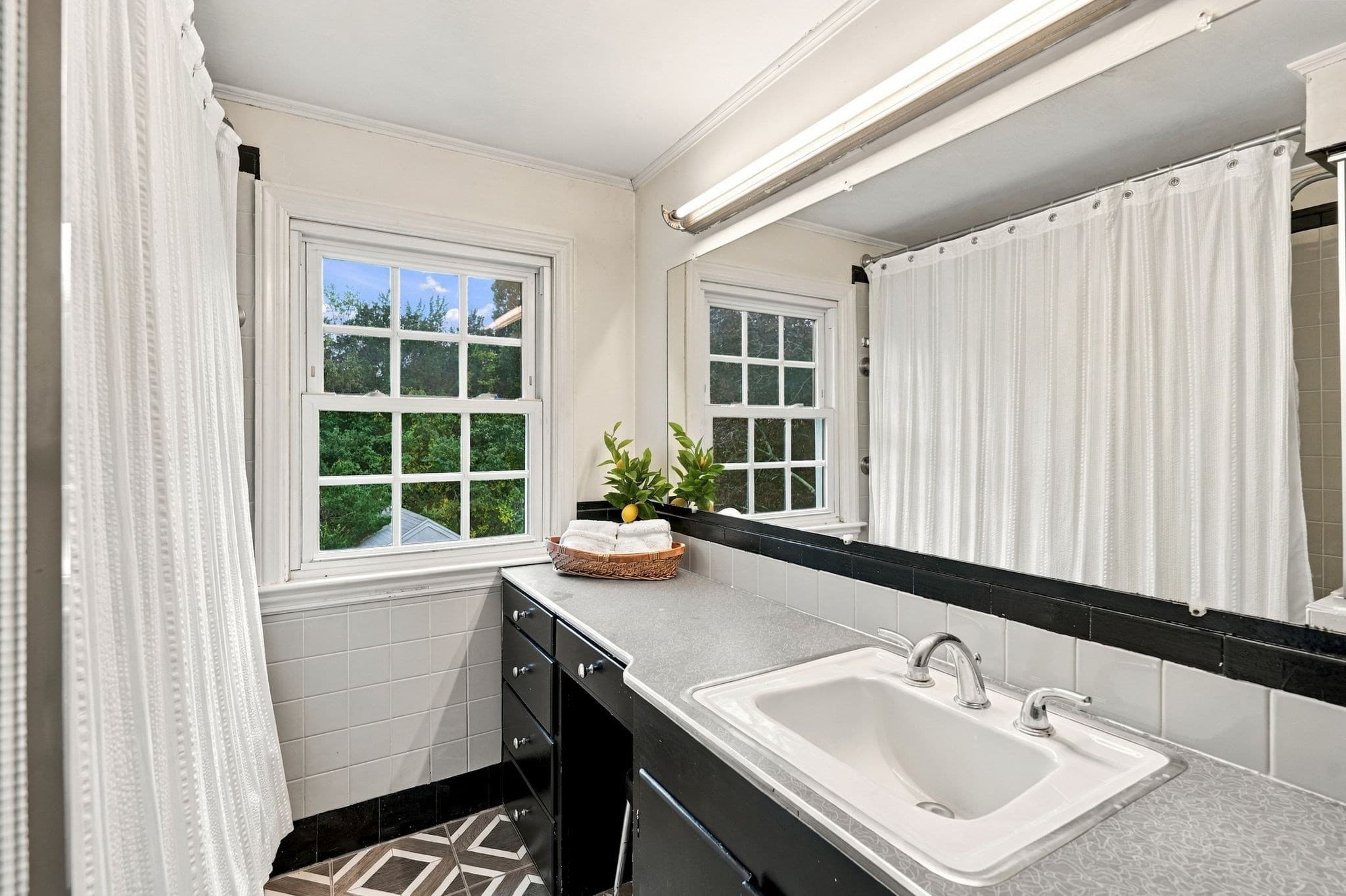 Single Family Residence at 12 Riverside Dr, Kingston MA 02364, Kingston, photo 18 of 29