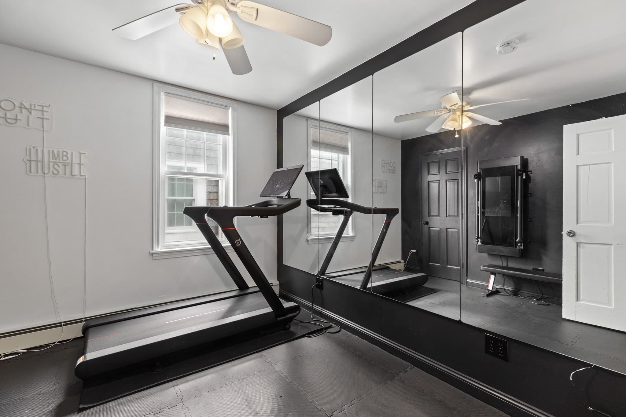 Single Family Residence at 129 Strandway, Winthrop MA 02152, Winthrop, photo 10 of 34