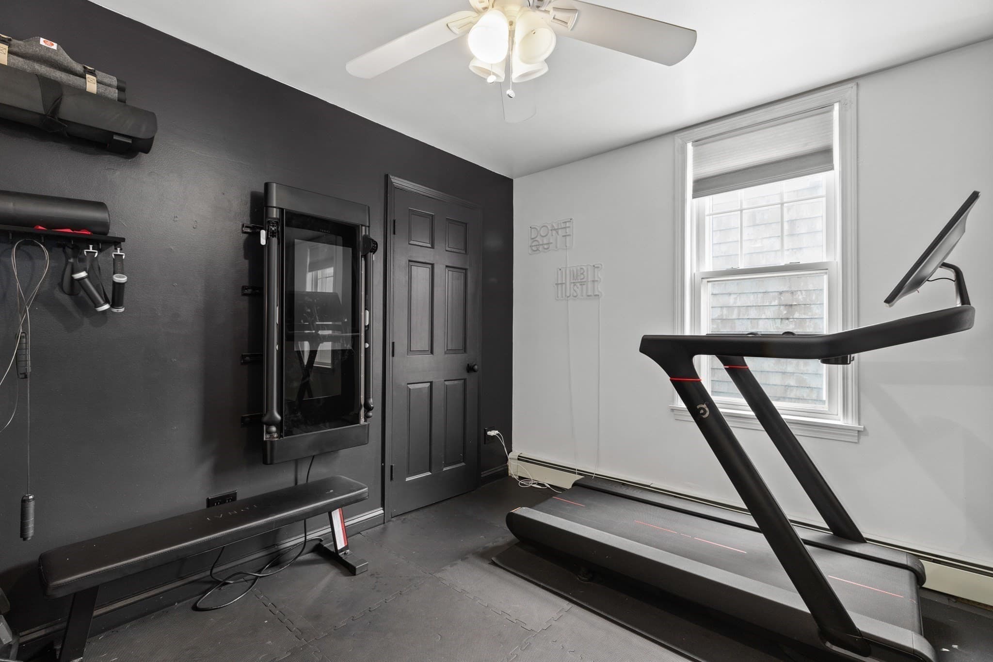 Single Family Residence at 129 Strandway, Winthrop MA 02152, Winthrop, photo 11 of 34