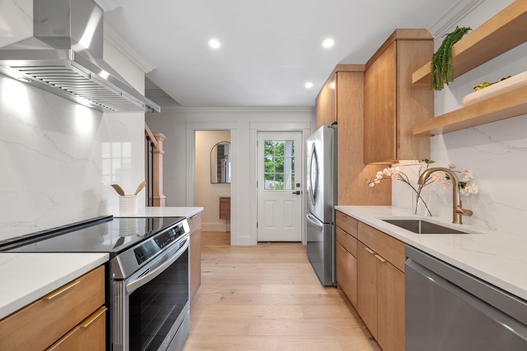 Condominium at 41 Hobart Street # 2, Danvers MA 01923, Danvers, photo 23 of 41