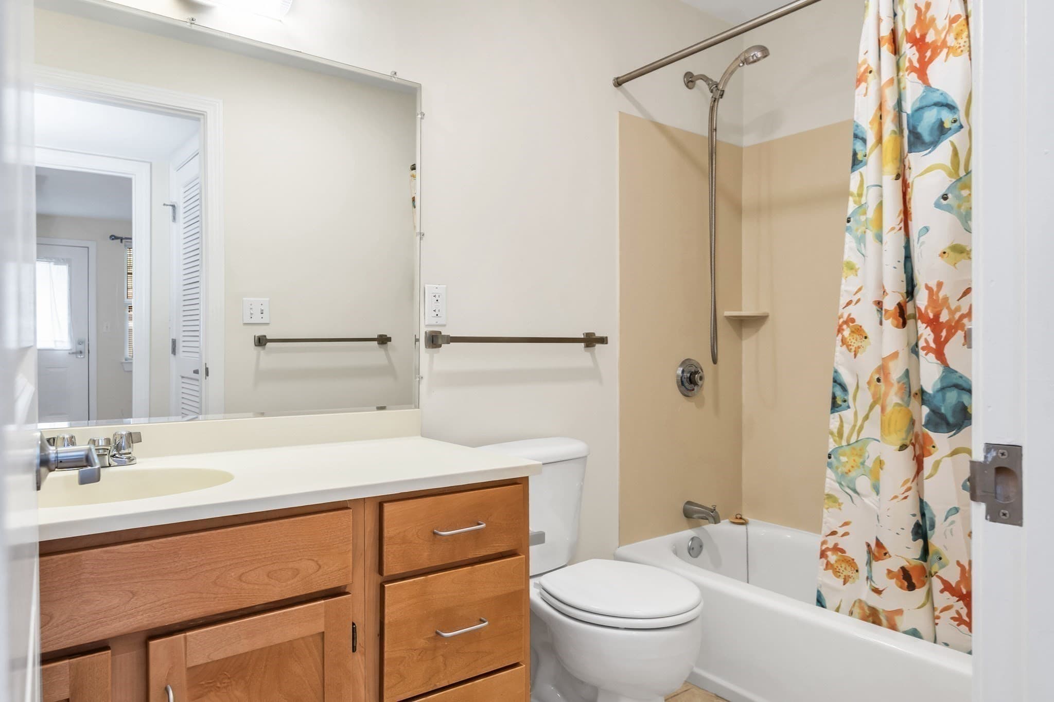 Condominium at 120 Library Street # 120, Chelsea MA 02150, Chelsea, photo 22 of 32