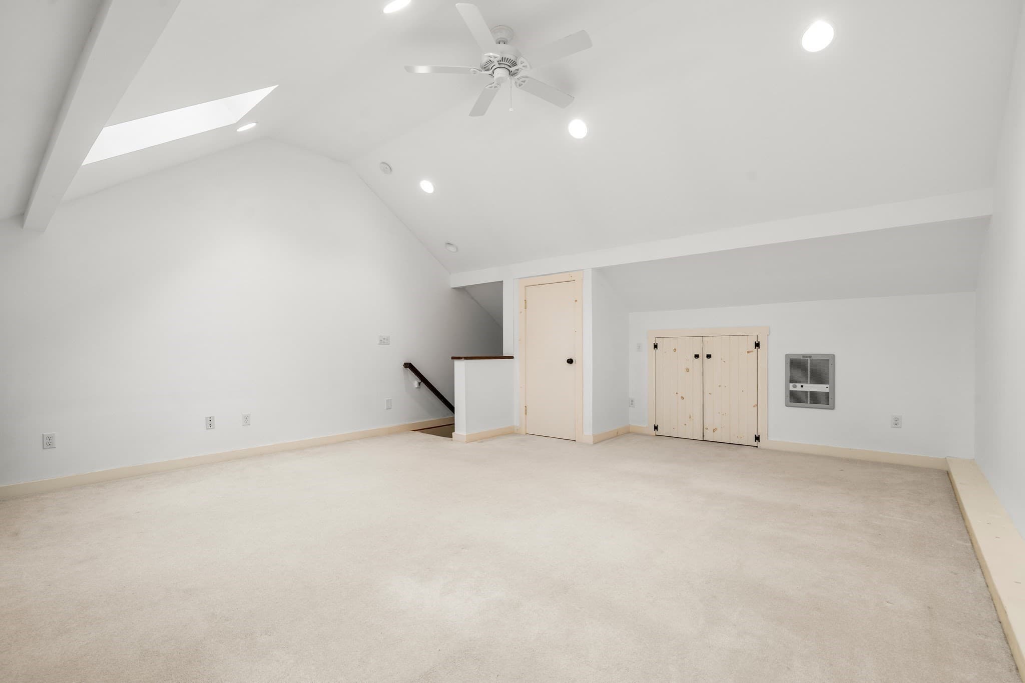 Condominium at 40 Washington Grn # 40, Walpole MA 02032, Walpole, photo 23 of 42