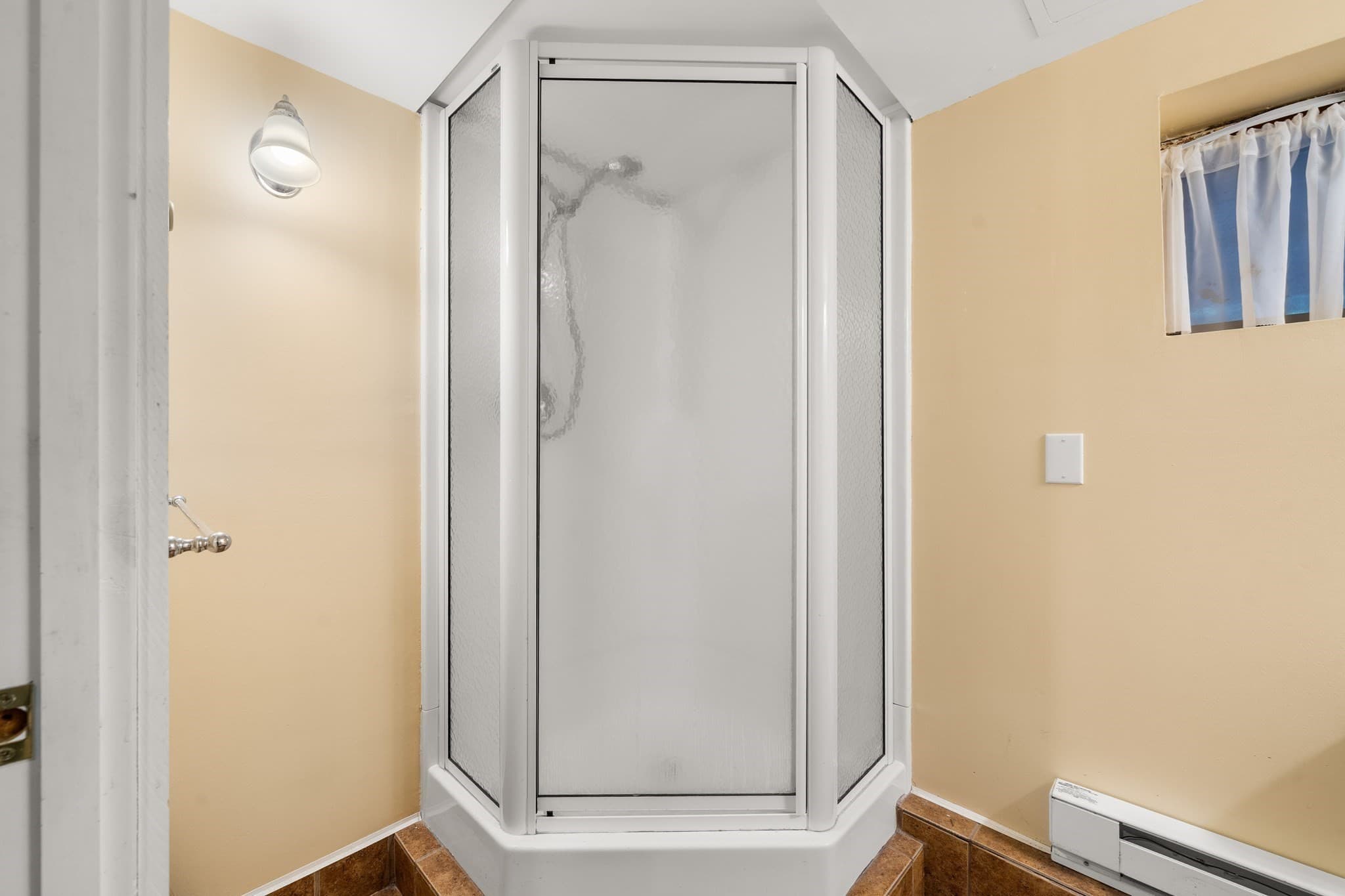 Condominium at 40 Washington Grn # 40, Walpole MA 02032, Walpole, photo 22 of 42