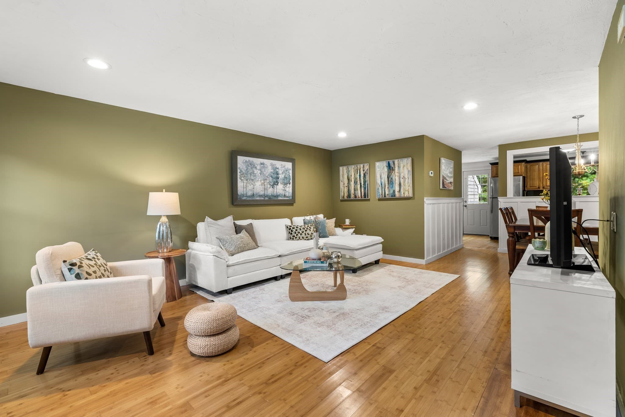 Condominium at 40 Washington Grn # 40, Walpole MA 02032, Walpole, photo 3 of 42