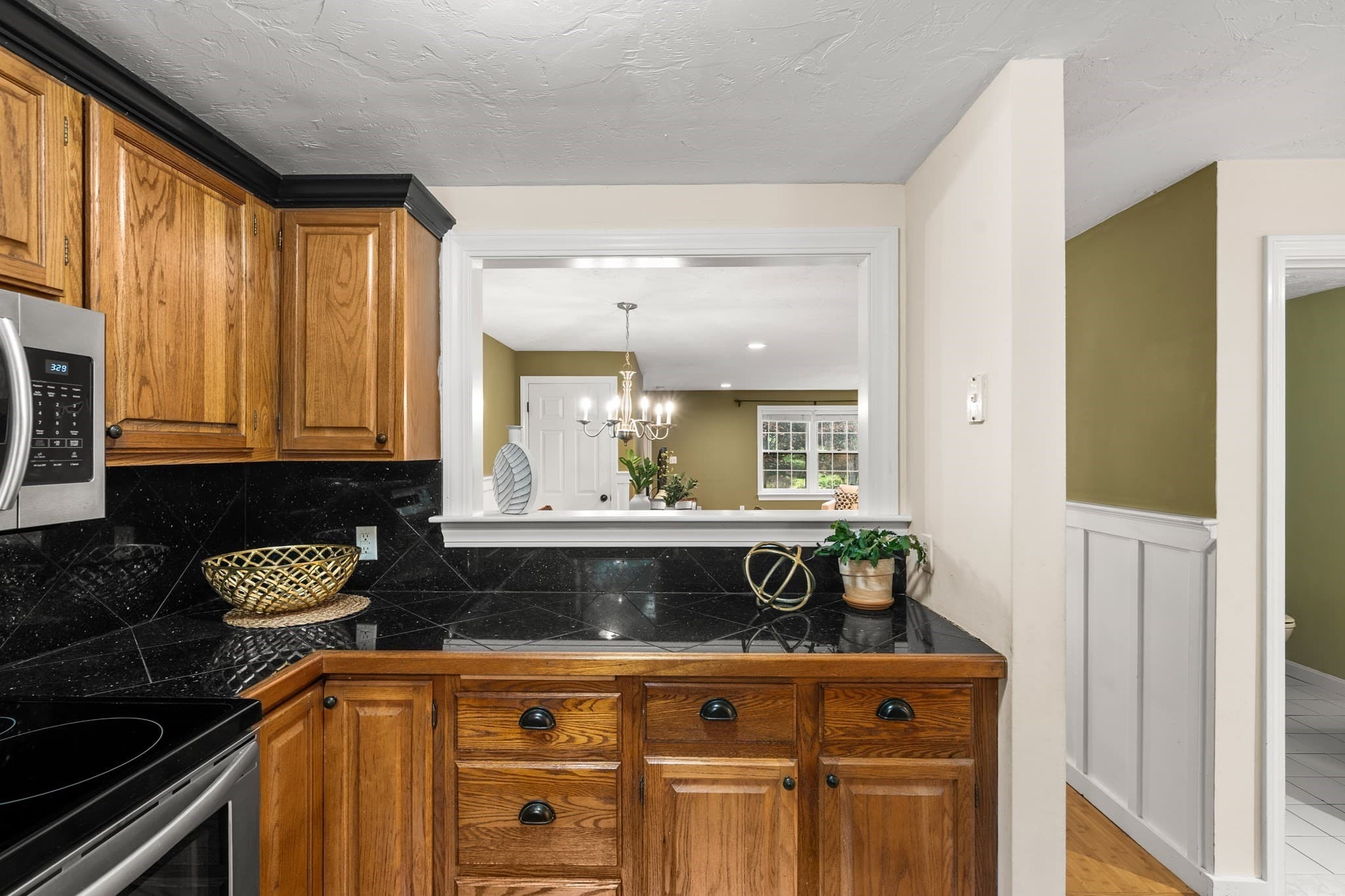 Condominium at 40 Washington Grn # 40, Walpole MA 02032, Walpole, photo 10 of 42