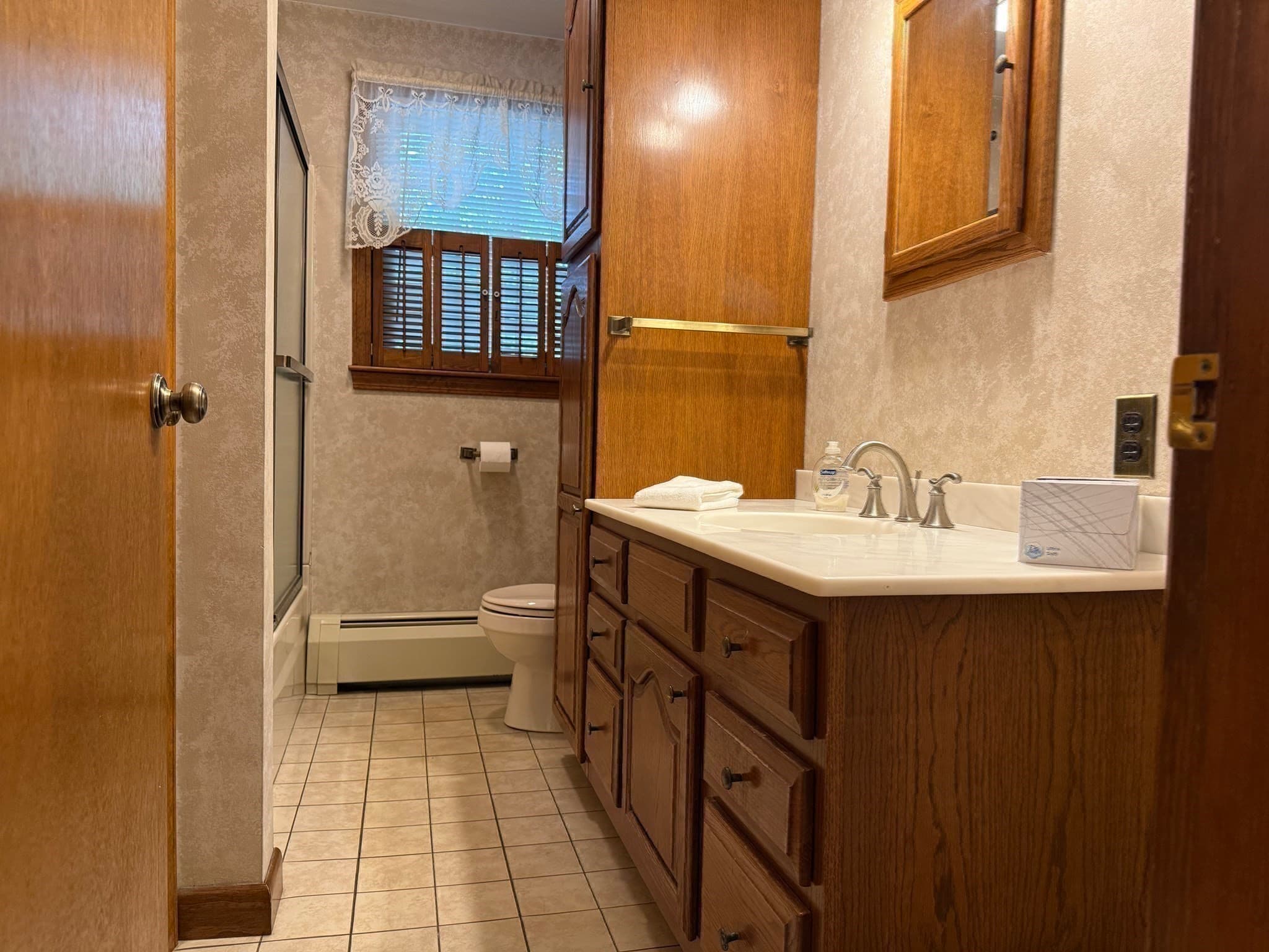 Single Family Residence at 66 Debbie Dr, Leominster MA 01453, Leominster, photo 26 of 42