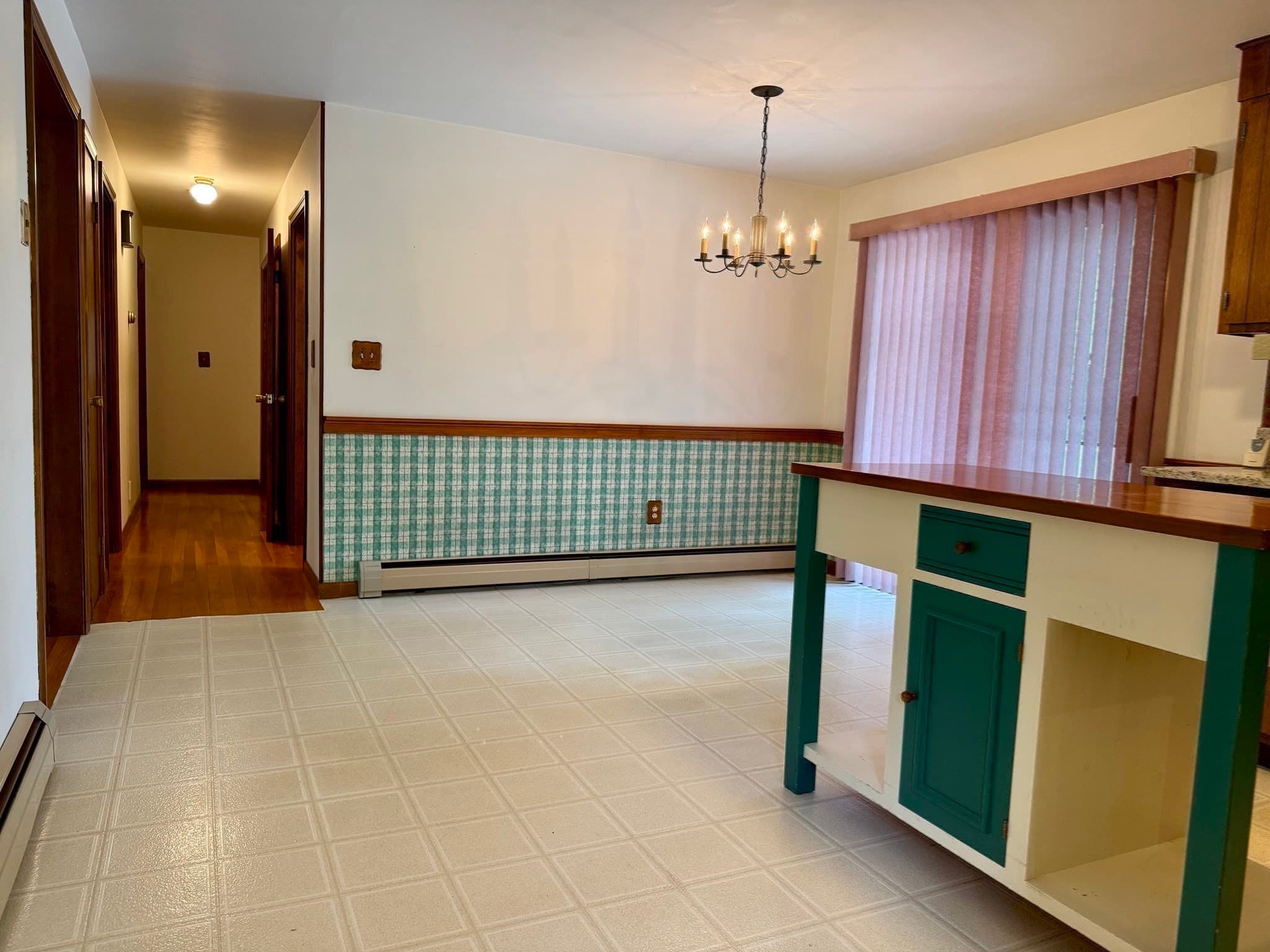 Single Family Residence at 66 Debbie Dr, Leominster MA 01453, Leominster, photo 15 of 42