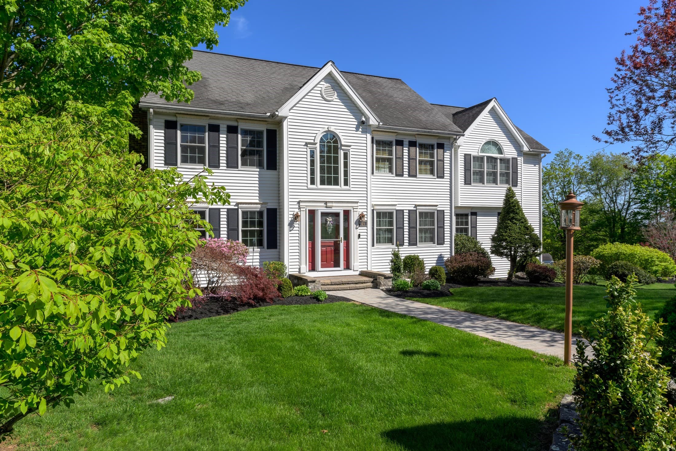 Single Family Residence at 49 Fieldstone Dr, Gardner MA 01440, Gardner, photo 3 of 38