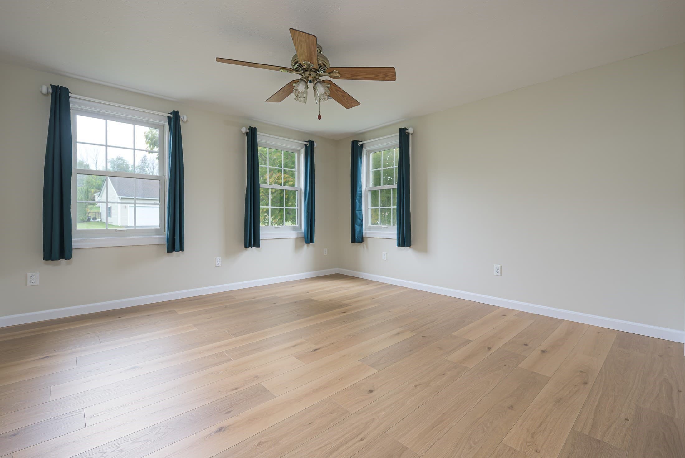 Single Family Residence at 49 Fieldstone Dr, Gardner MA 01440, Gardner, photo 20 of 38