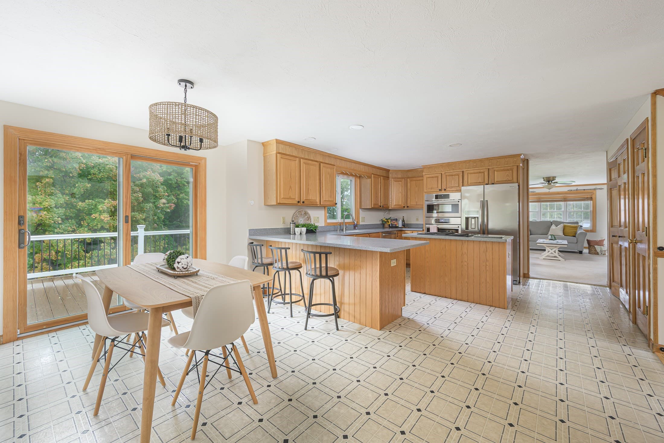 Single Family Residence at 49 Fieldstone Dr, Gardner MA 01440, Gardner, photo 14 of 38
