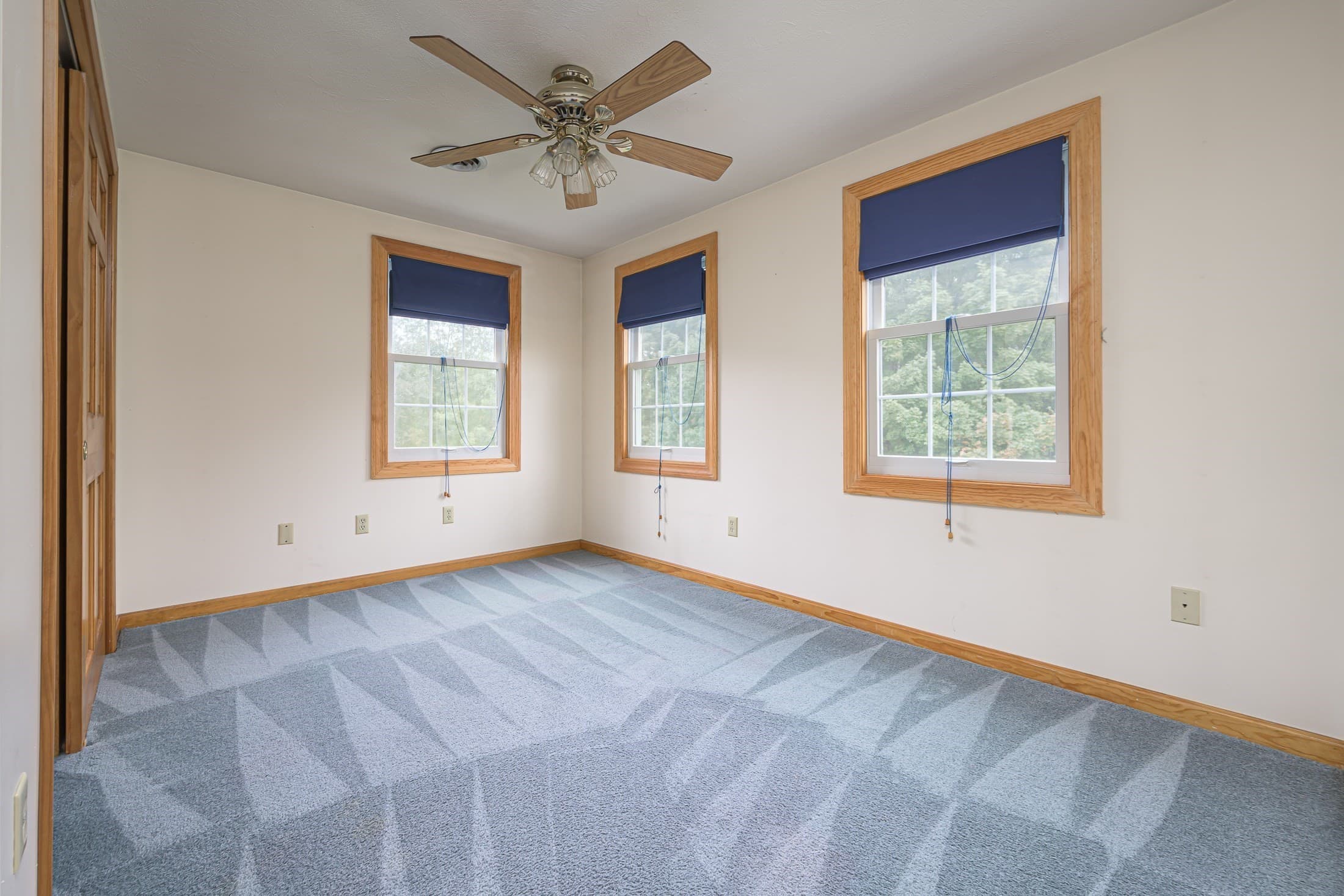 Single Family Residence at 49 Fieldstone Dr, Gardner MA 01440, Gardner, photo 21 of 38