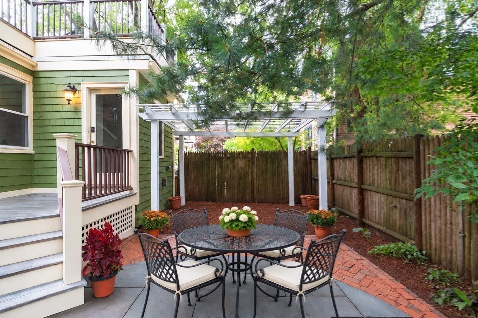Single Family Residence at 12 Salem St, Cambridge MA 02139, Cambridge, photo 4 of 27