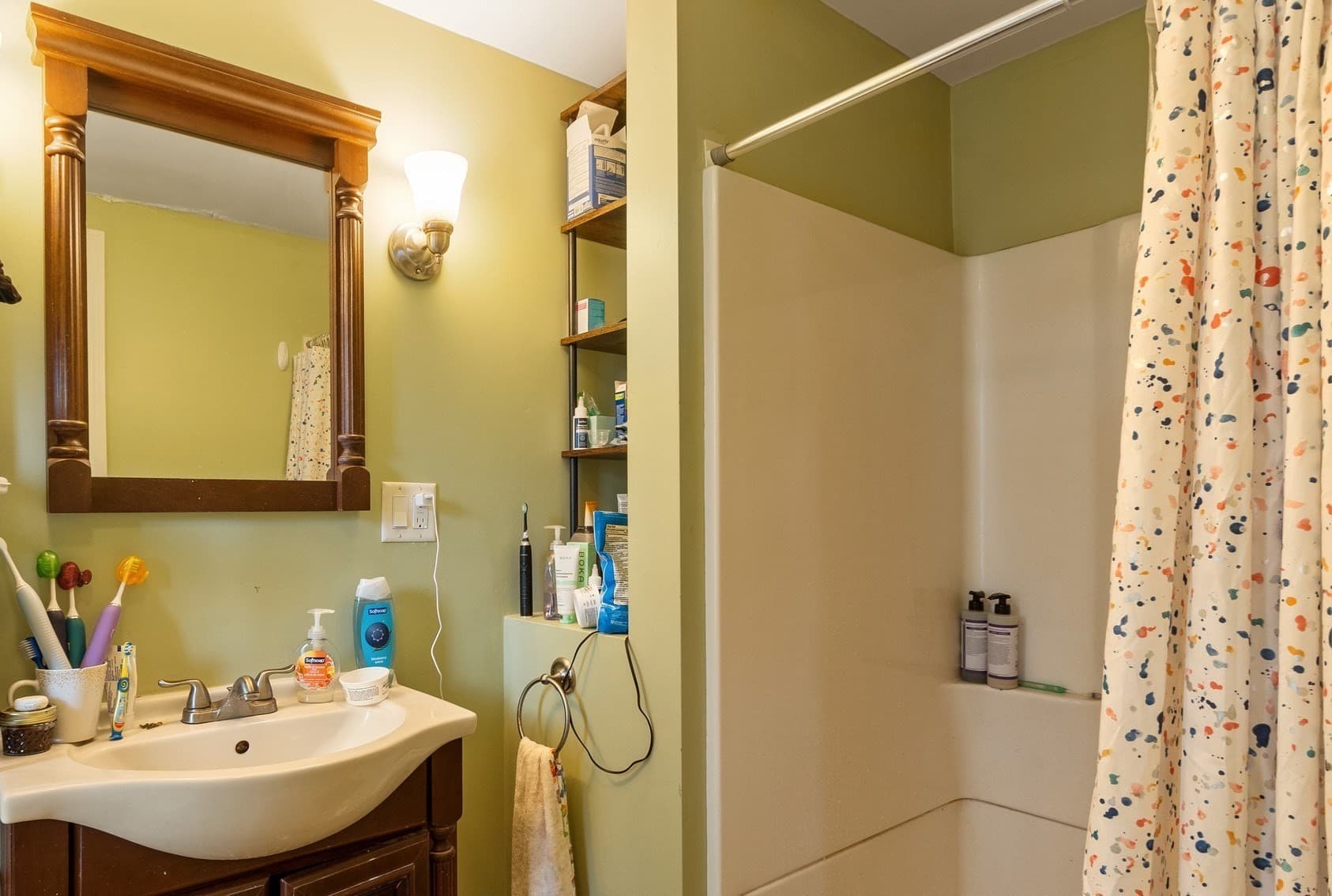 3 Family at 282 Charles St, Fitchburg MA 01420, Fitchburg, photo 9 of 15