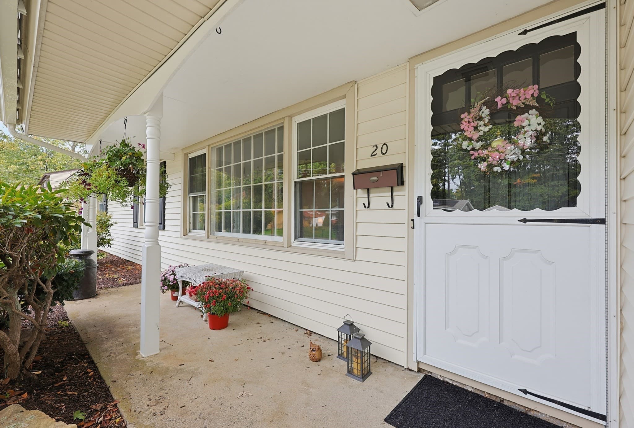 Single Family Residence at 20 Corrine Dr, Framingham MA 01701, Framingham, photo 31 of 35