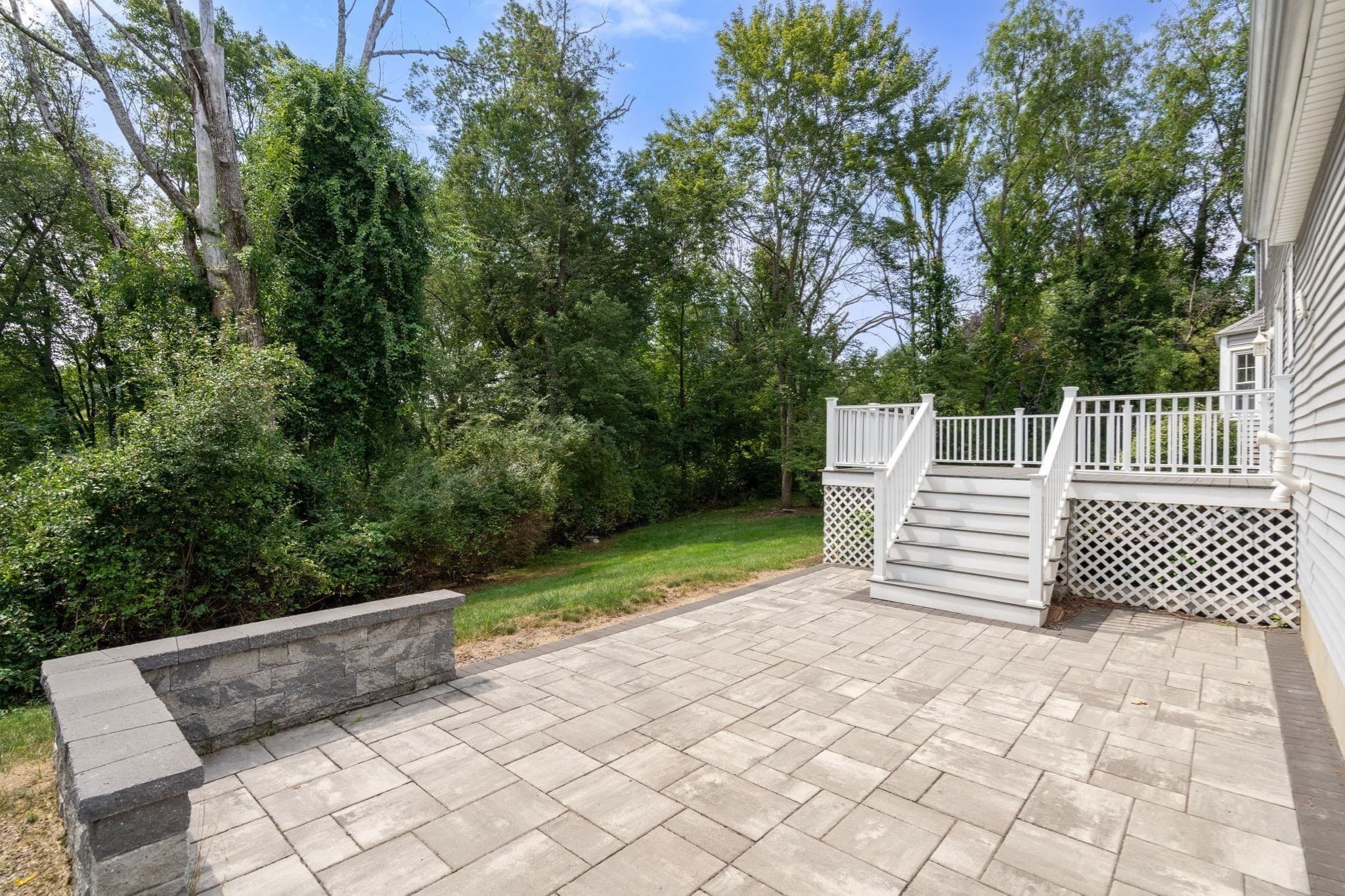 Single Family Residence at 26 Waterview Drive, Medway MA 02053, Medway, photo 7 of 42
