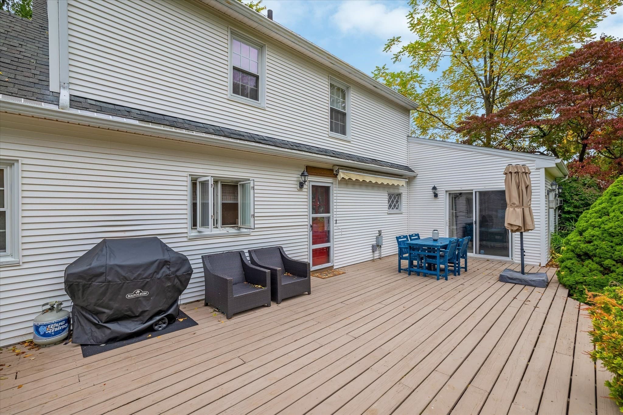 Single Family Residence at 5 Field St, Auburn MA 01501, Auburn, photo 28 of 38