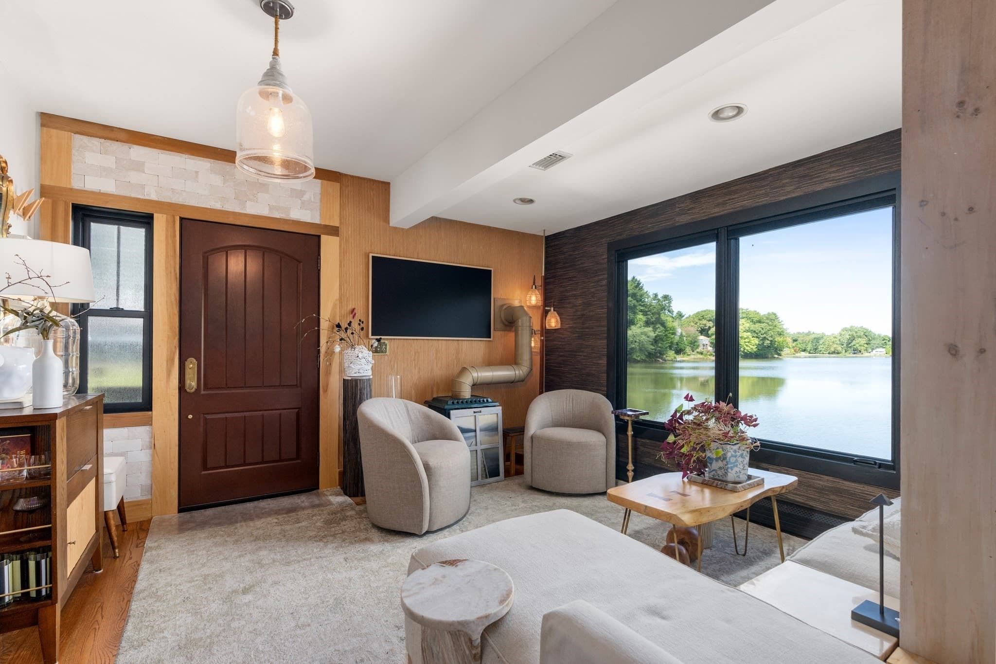 Single Family Residence at 14 Old Populatic Rd, Norfolk MA 02056, Norfolk, photo 3 of 34