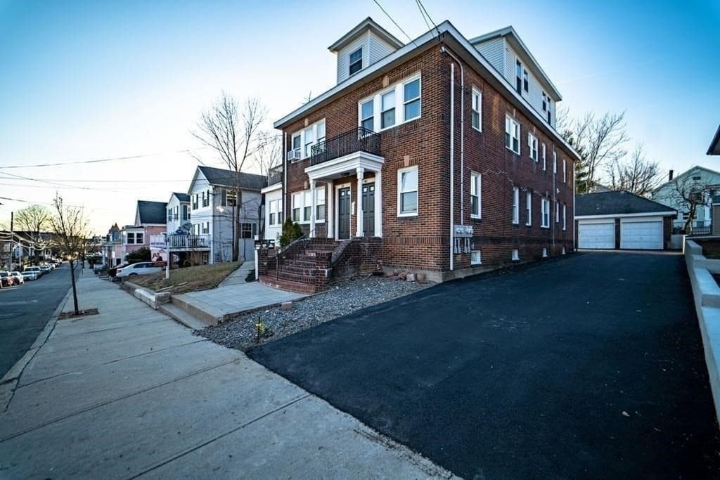 Attached (Townhouse/Rowhouse/Duplex) at 38-40 Tappan St # 40, Everett MA 02149, photo 23 of 23