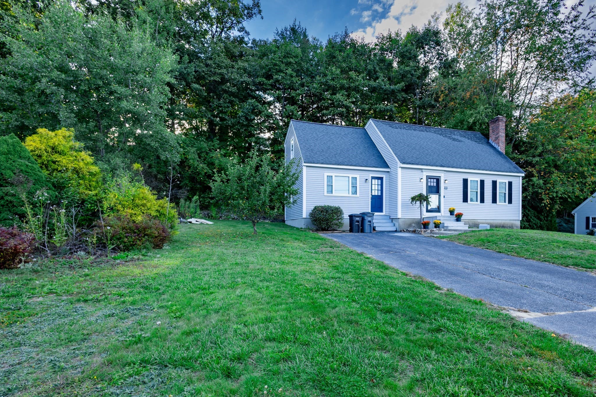25 Bear Hill Rd, Gardner MA 01440