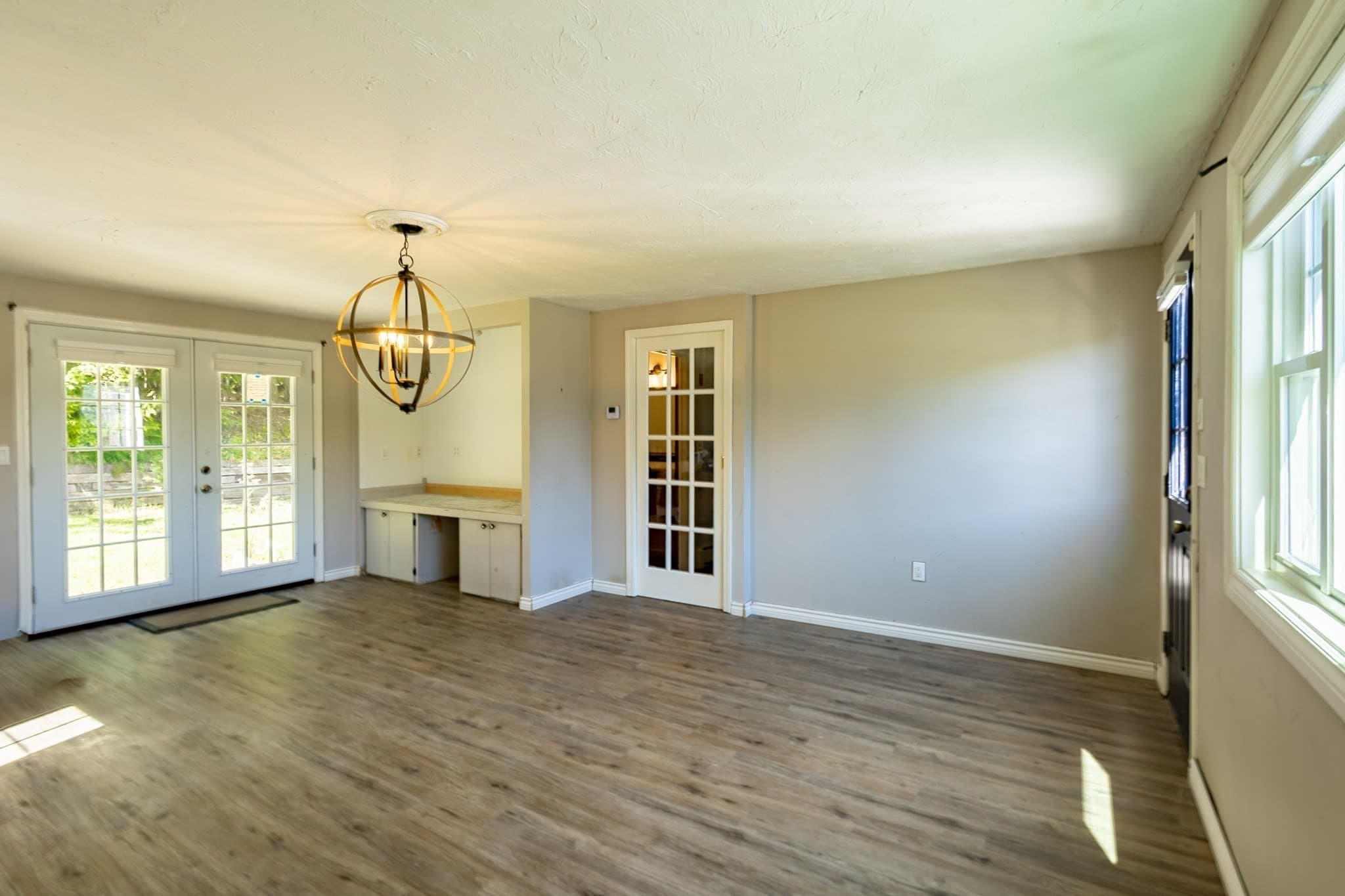 Single Family Residence at 25 Bear Hill Rd, Gardner MA 01440, Gardner, photo 10 of 19