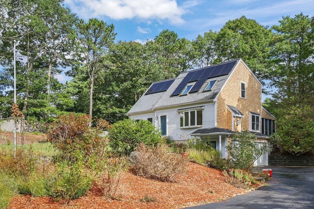 Single Family Residence at 9 Beachwood Dr., Bourne MA 02532, Bourne, photo 2 of 35