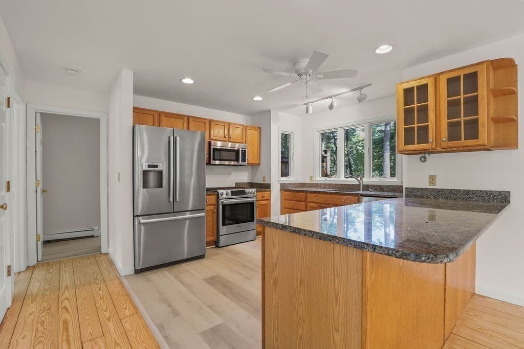 Single Family Residence at 9 Beachwood Dr., Bourne MA 02532, Bourne, photo 17 of 35