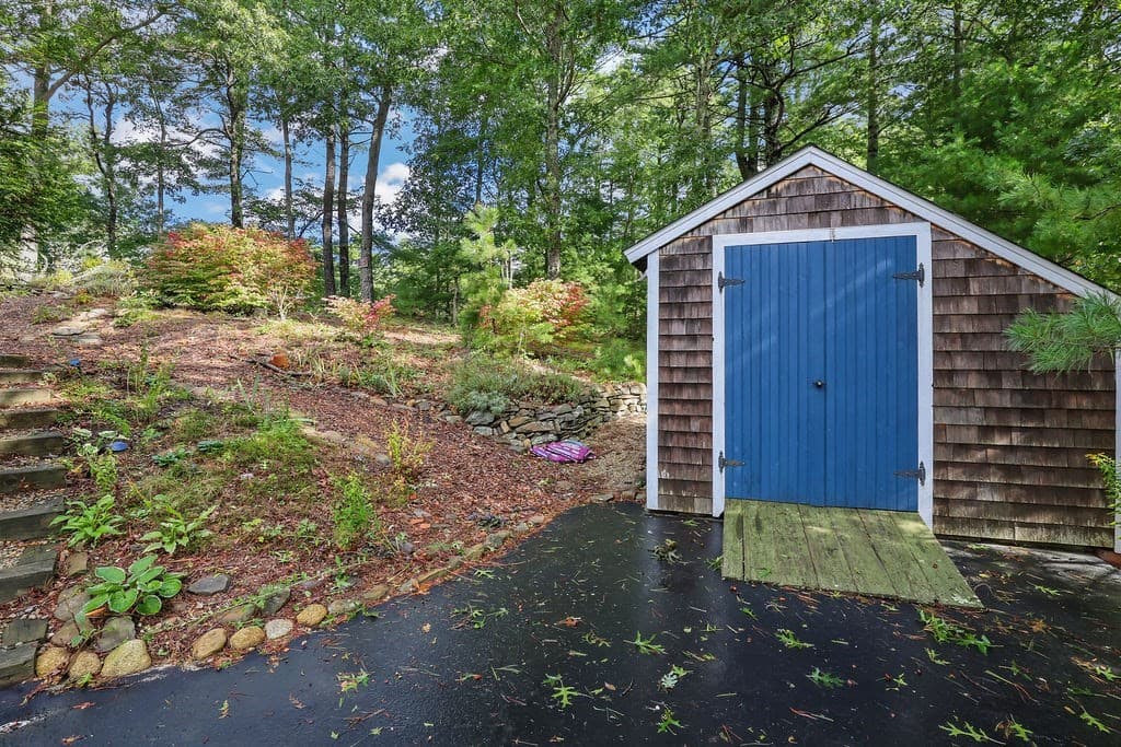 Single Family Residence at 9 Beachwood Dr., Bourne MA 02532, Bourne, photo 5 of 35