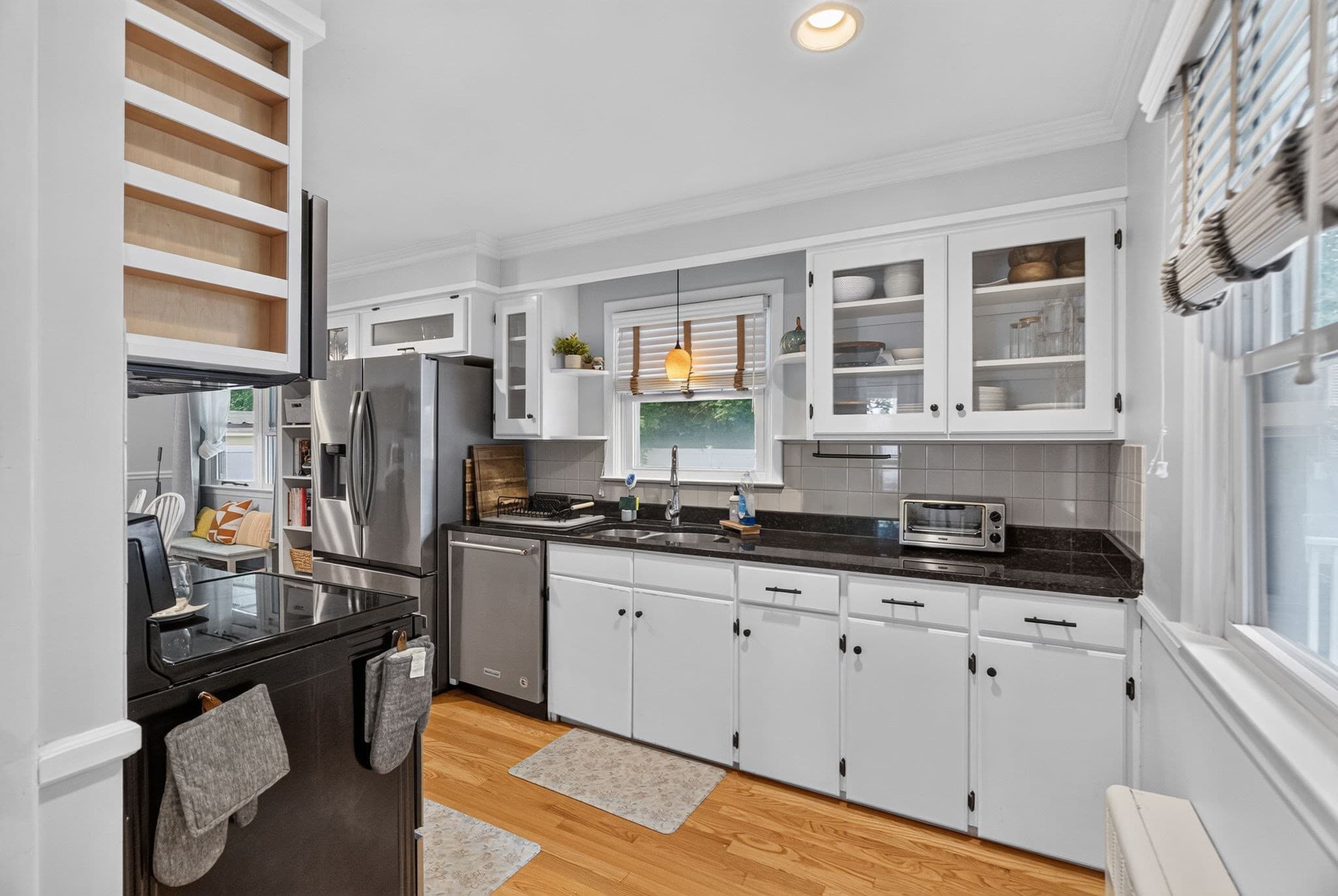 Single Family Residence at 51 Cherry Hill Dr, Seekonk MA 02771, Seekonk, photo 7 of 25