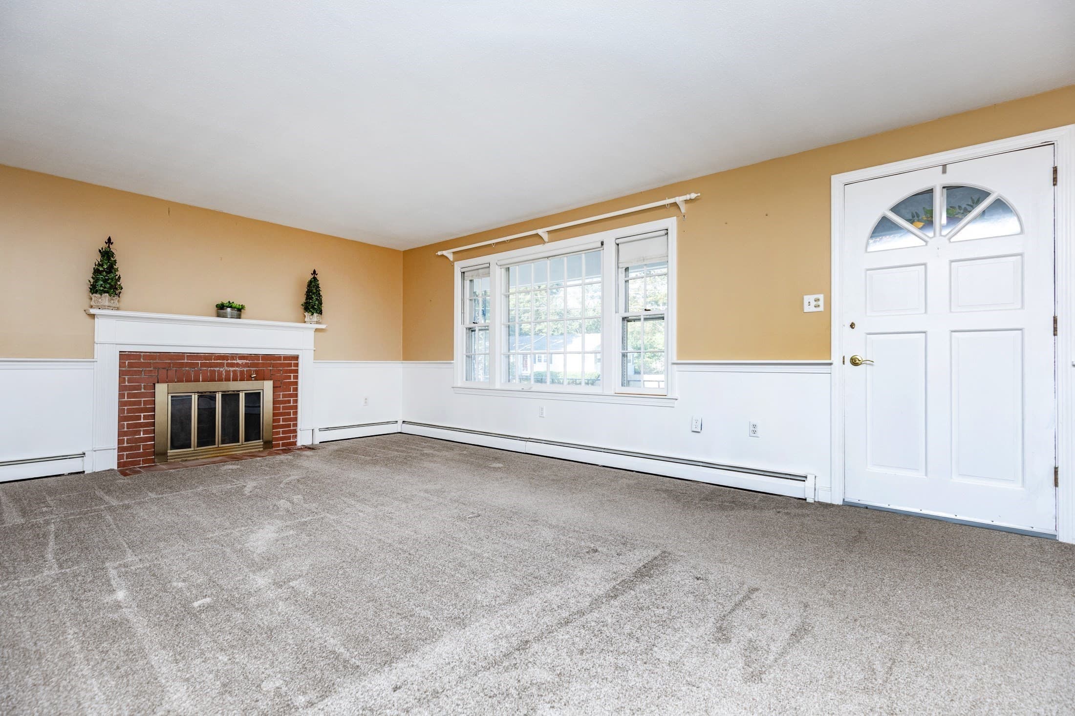 Single Family Residence at 29 Stoney Brook Rd, Methuen MA 01844, Methuen, photo 14 of 42